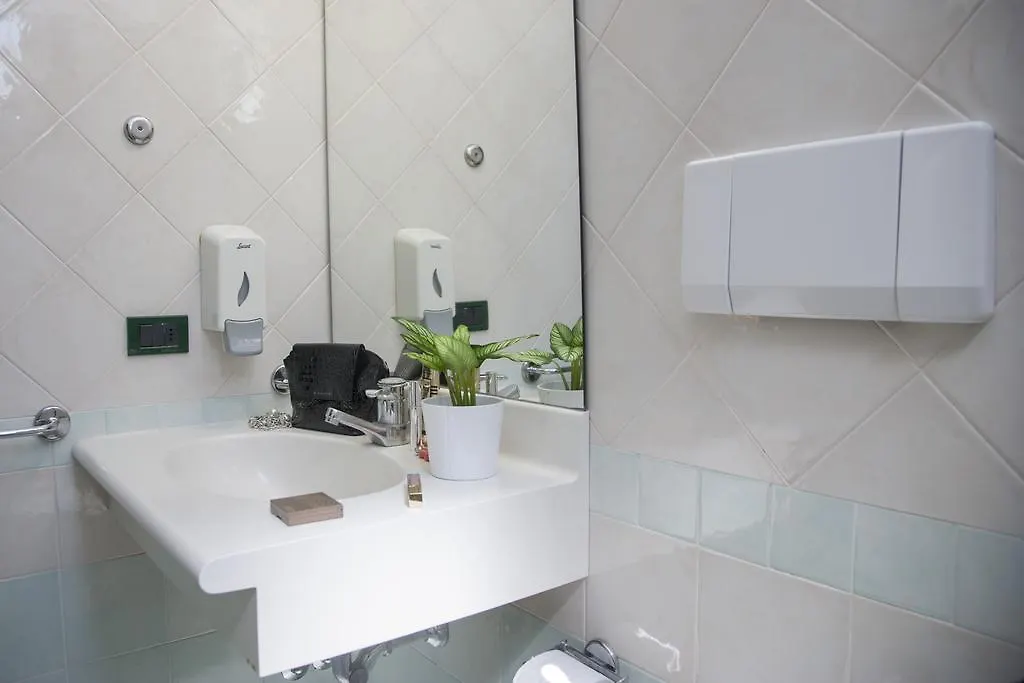 Si Rimini Hotel 3*,